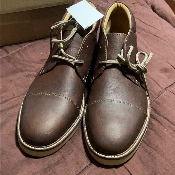 Clark’s Brand. NWOT! main image 13